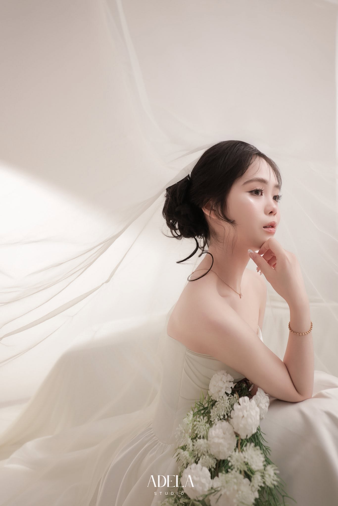 Cô dâu ADELA Studio - voan cưới